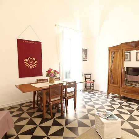 Slow Lecce - Old Town Apartment Sit Dış mekan fotoğraf